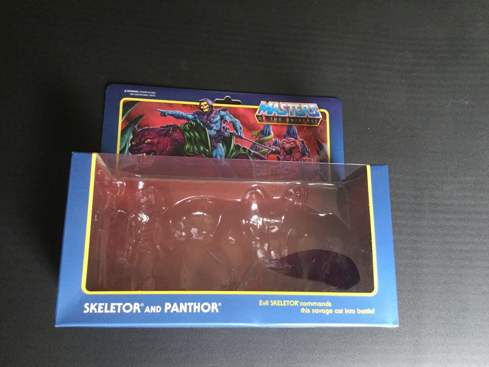 Masters Of The Universe Super 7 / ReAction - Skeletor & Panthor - Super 7 (Masters Of The Universe - ReAction) action figure collectible [Barcode 840049800465] - Main Image 2