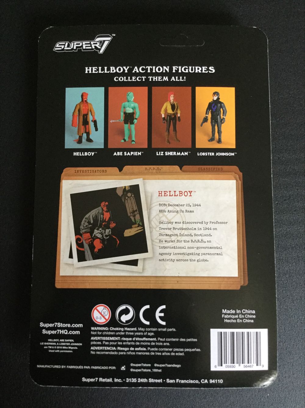 Hellboy - Super 7 (Hellboy) action figure collectible [Barcode 605930564679] - Main Image 2