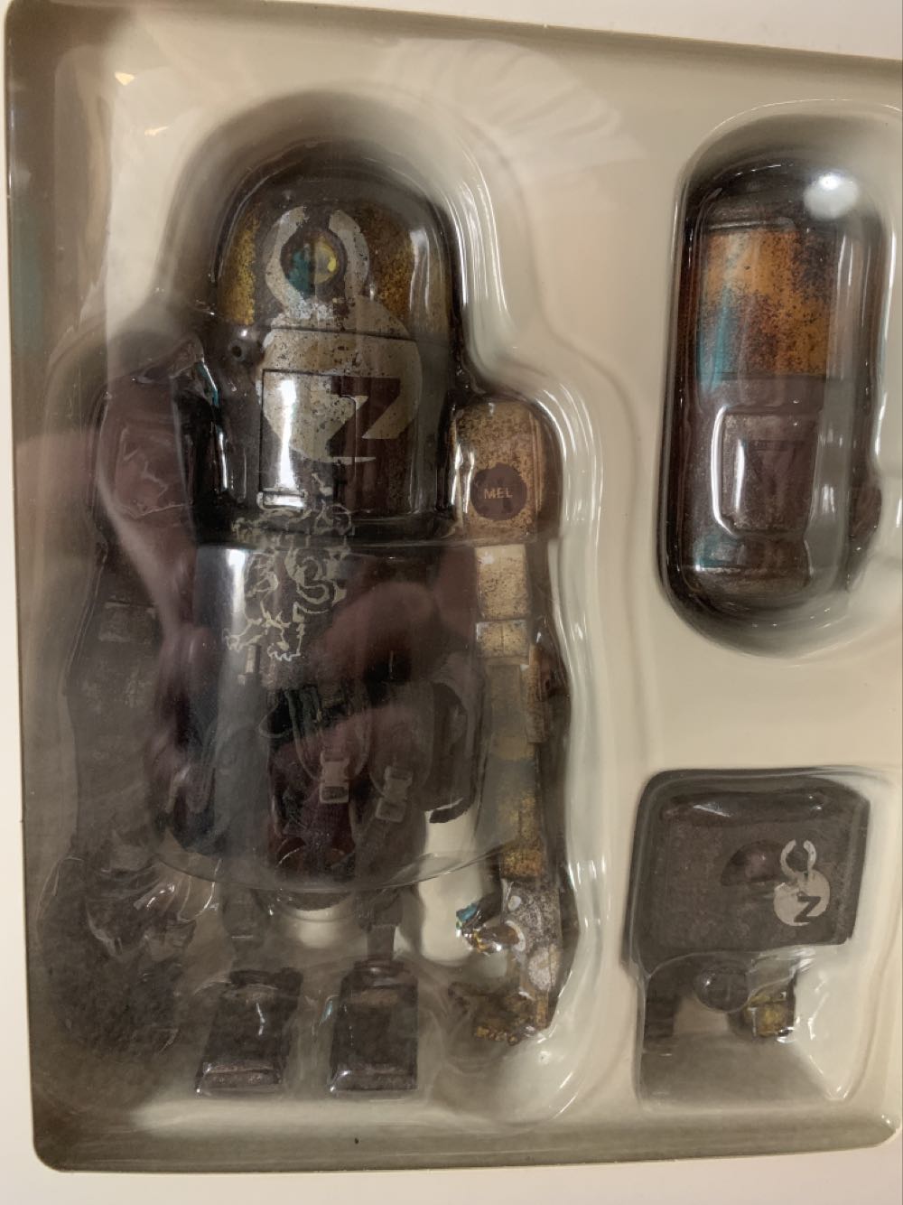 World War Robot MK2 Bertie - ThreeA action figure collectible - Main Image 3