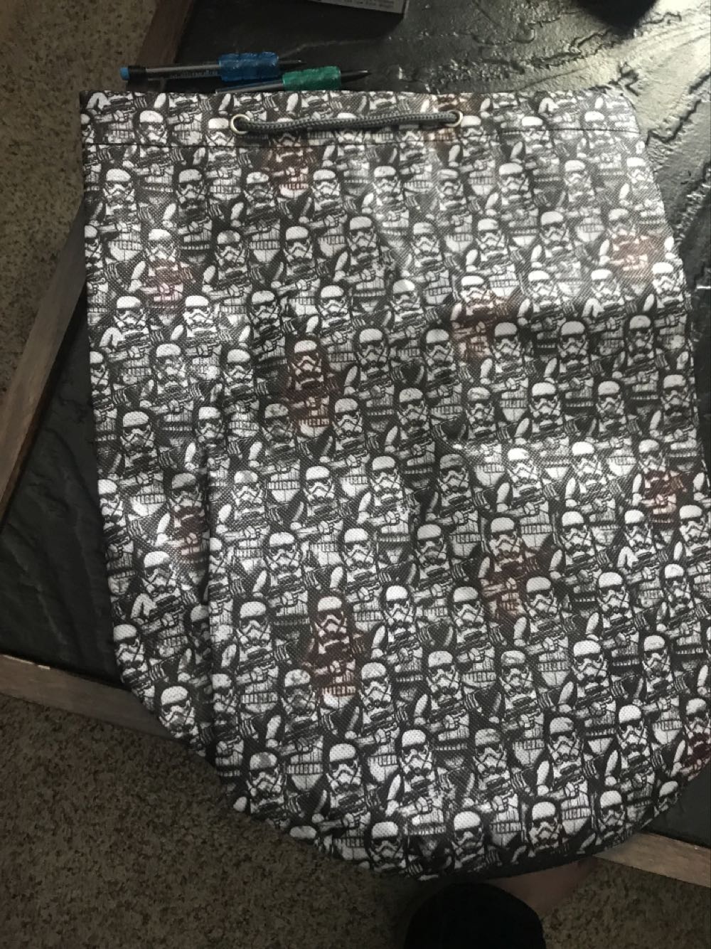 Star Wars Storm Trooper Drawstring  action figure collectible [Barcode 840716147992] - Main Image 2