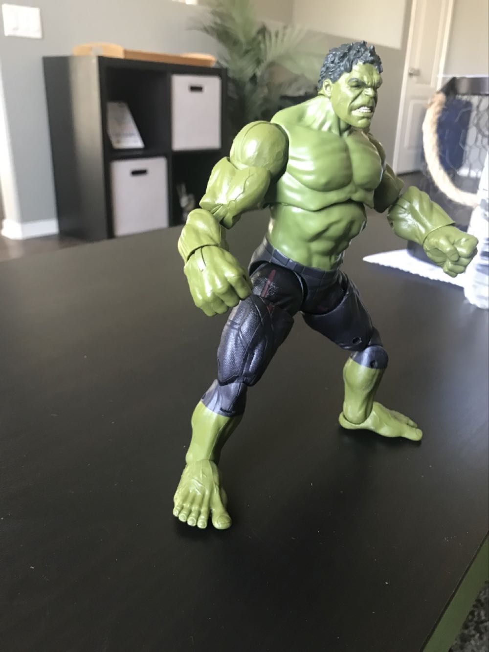 Marvel Legends Hulk Infinity Series - Hasbro action figure collectible - Main Image 2