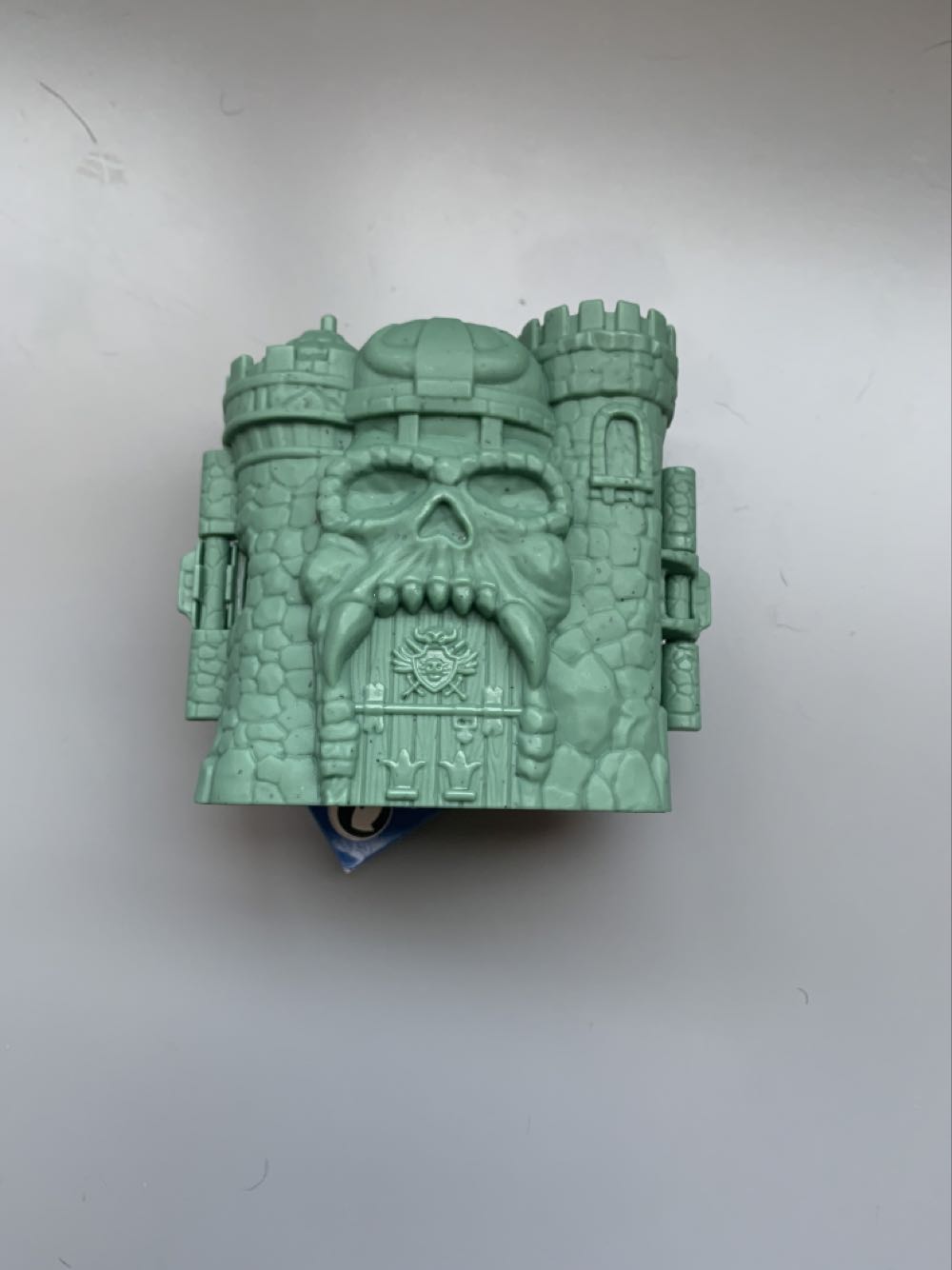 He-Man  (Castle Greyskull) action figure collectible - Main Image 2