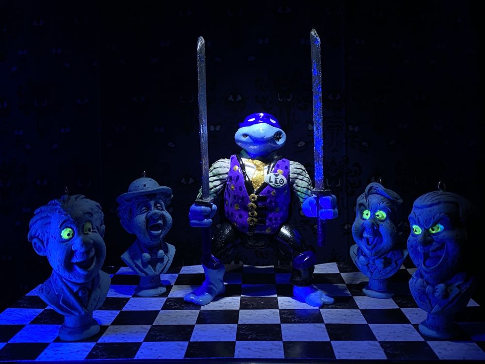 Viking Helmet & Axe Role Play Set