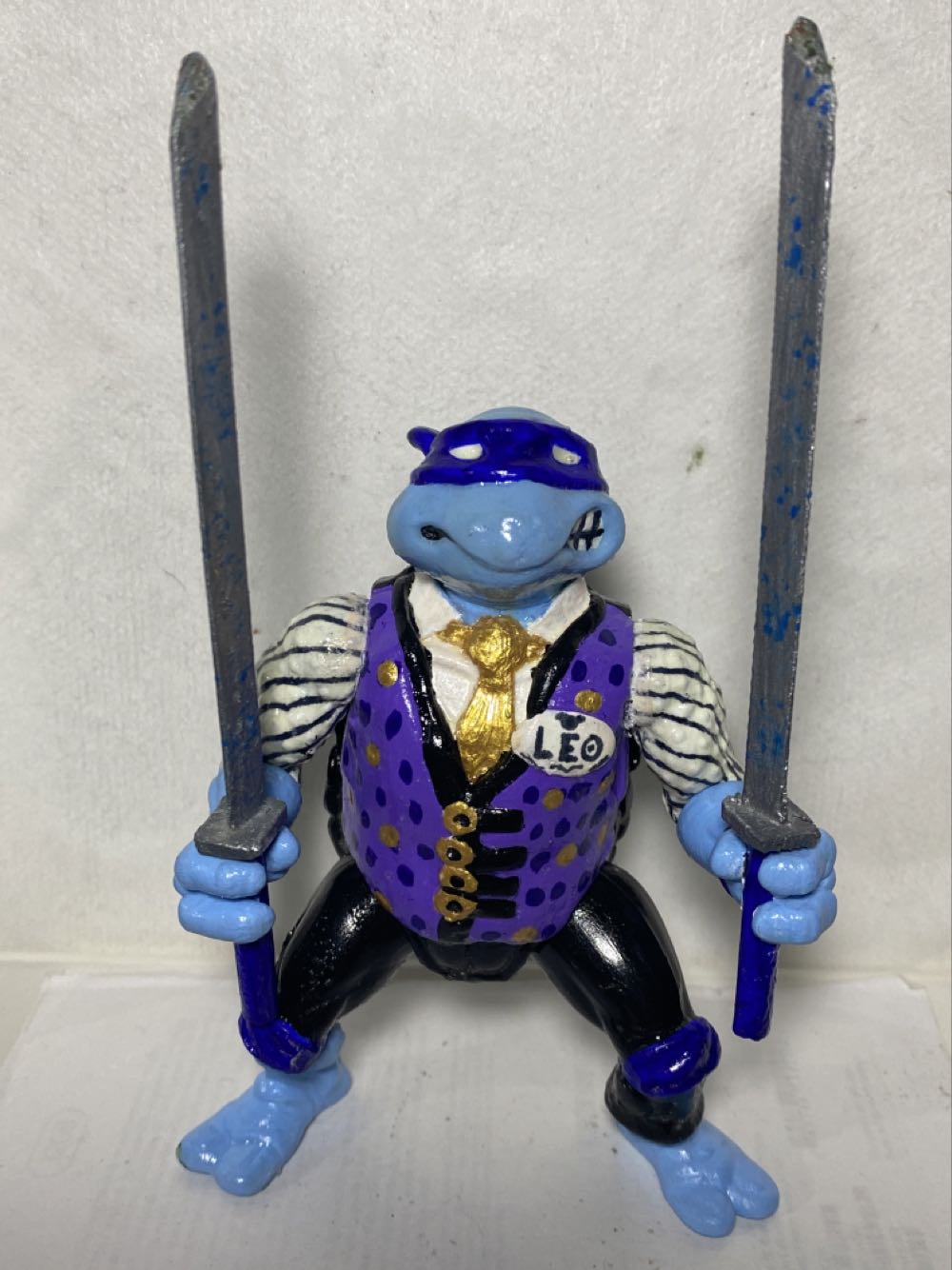 Mystic Manor Leonardo - Yuno Dyva (Teenage Mutant Ninja Turtles) action figure collectible - Main Image 2