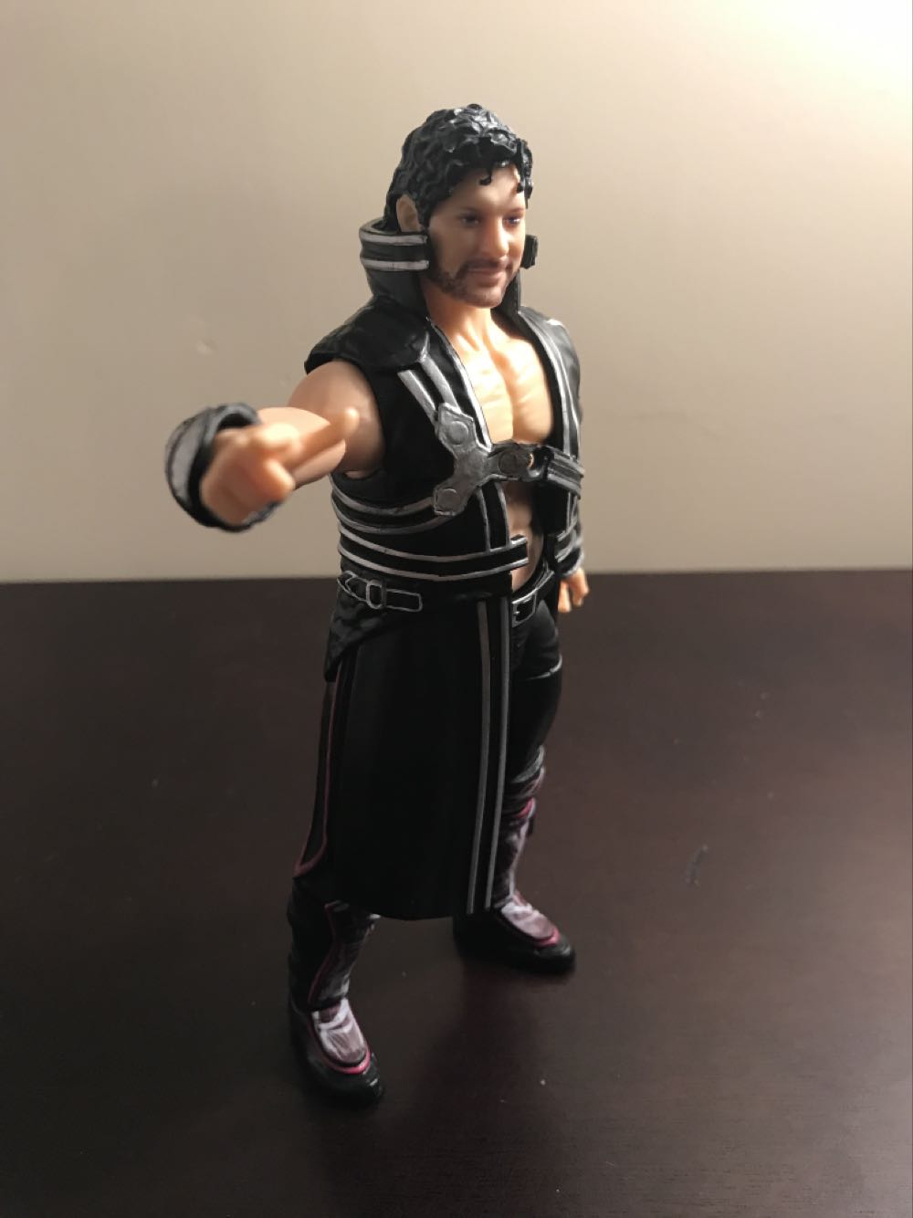 AEW - Kenny Omega - Unrivaled Collection - Series 1 - Jazwares (AEW Unrivaled Collection Series 1) action figure collectible [Barcode 191726376910] - Main Image 3