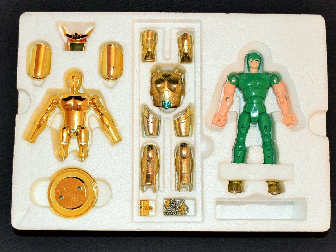 Saint Seiya Bronze Cloth Andromeda Shun V1 Gold Ver. Vintage - Taikei Bandai (Saint Seiya) action figure collectible - Main Image 2