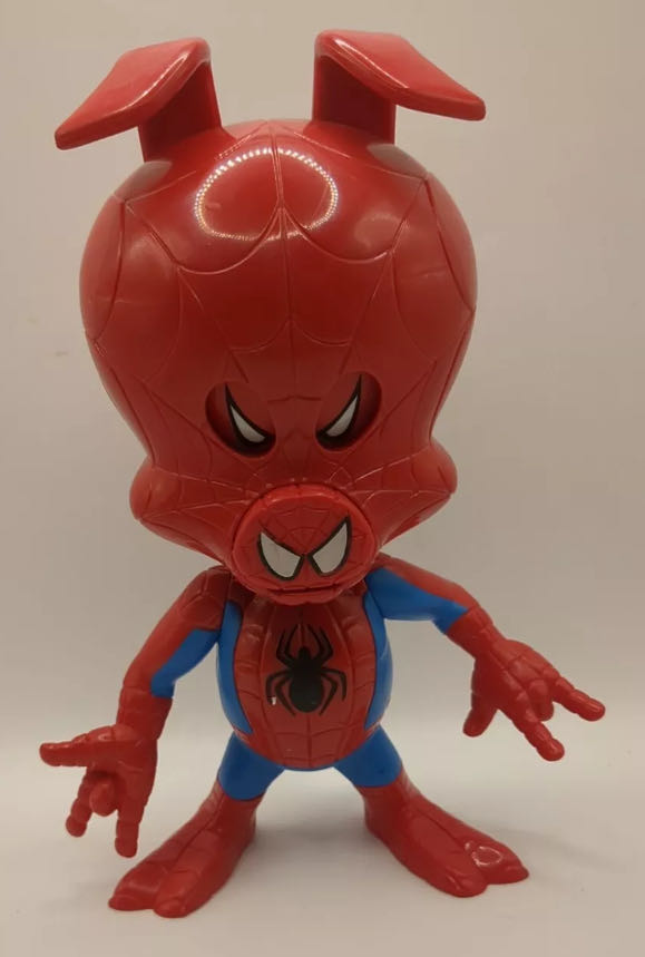 Spider-Ham (With Spin Vision) - Hasbro (Spider-Man Into The Spider-Verse) action figure collectible [Barcode 630509697229] - Main Image 3