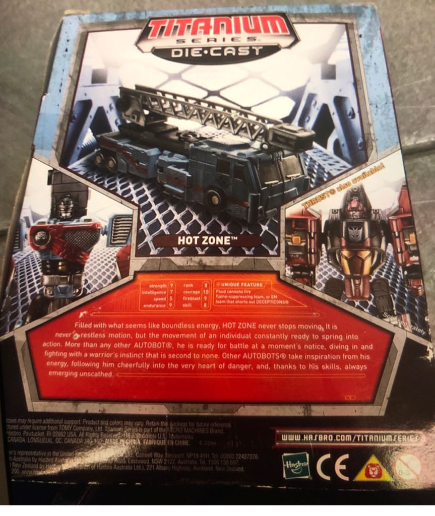 Hot Zone - Hasbro (Transformers Titanium Series) action figure collectible [Barcode 653569424642] - Main Image 2