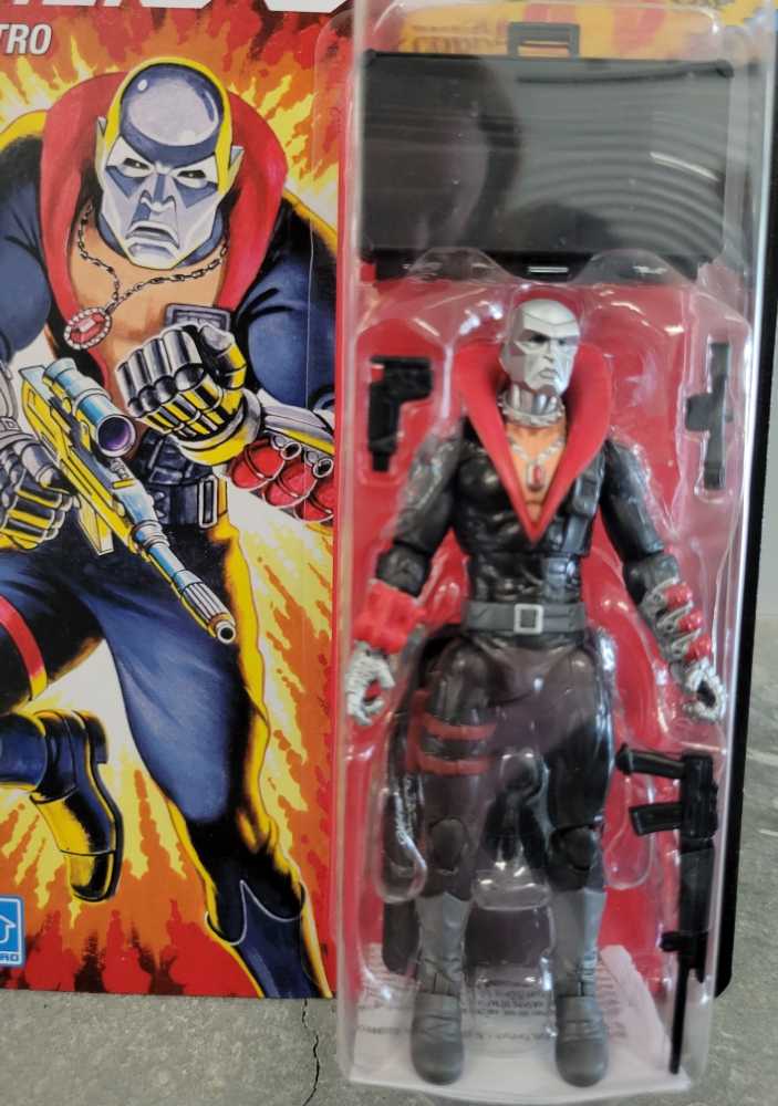Destro - Hasbro (G.I. Joe) action figure collectible [Barcode 5010993722969] - Main Image 2