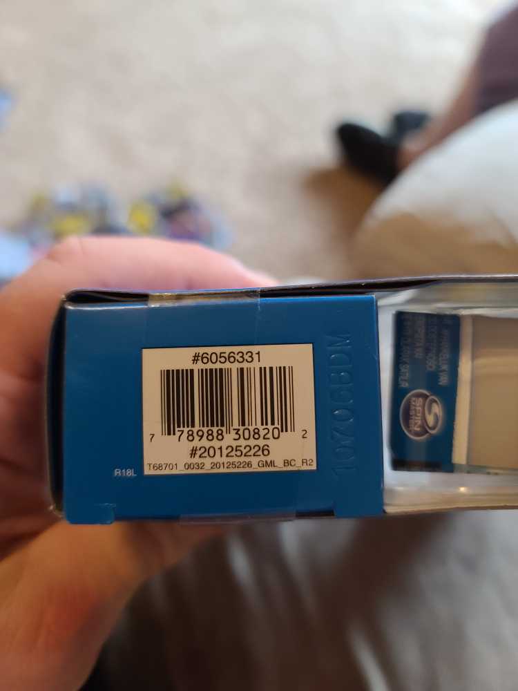 Wonder Woman (Gold) - Spin Master (DC Heroes Unite) action figure collectible [Barcode 778988308202] - Main Image 2