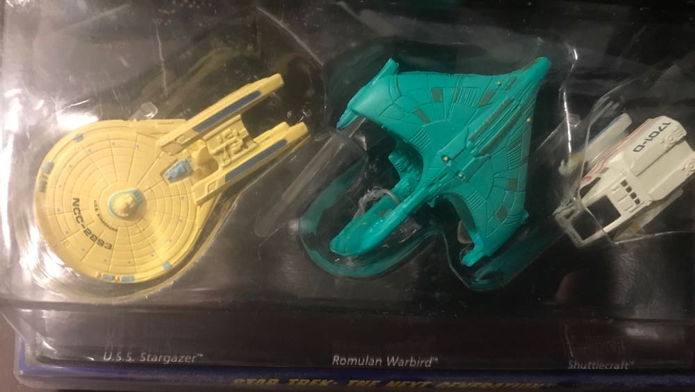 Micro Machine Star Trek The Next Generation - Micro Machines (Star Trek TNG) action figure collectible [Barcode 047246661060] - Main Image 3