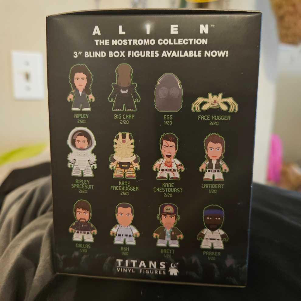 Alien: The Nostromo Collection (2 Pack) - Titan Merchandise (Alien) action figure collectible [Barcode 5052473081470] - Main Image 3