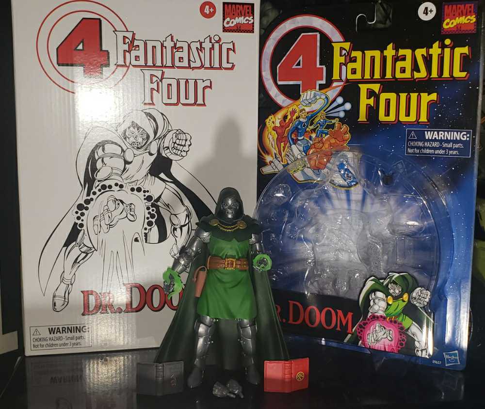 Marvel Legends Dr. Doom - Hasbro (Legends Series) action figure collectible [Barcode 5010993753307] - Main Image 3