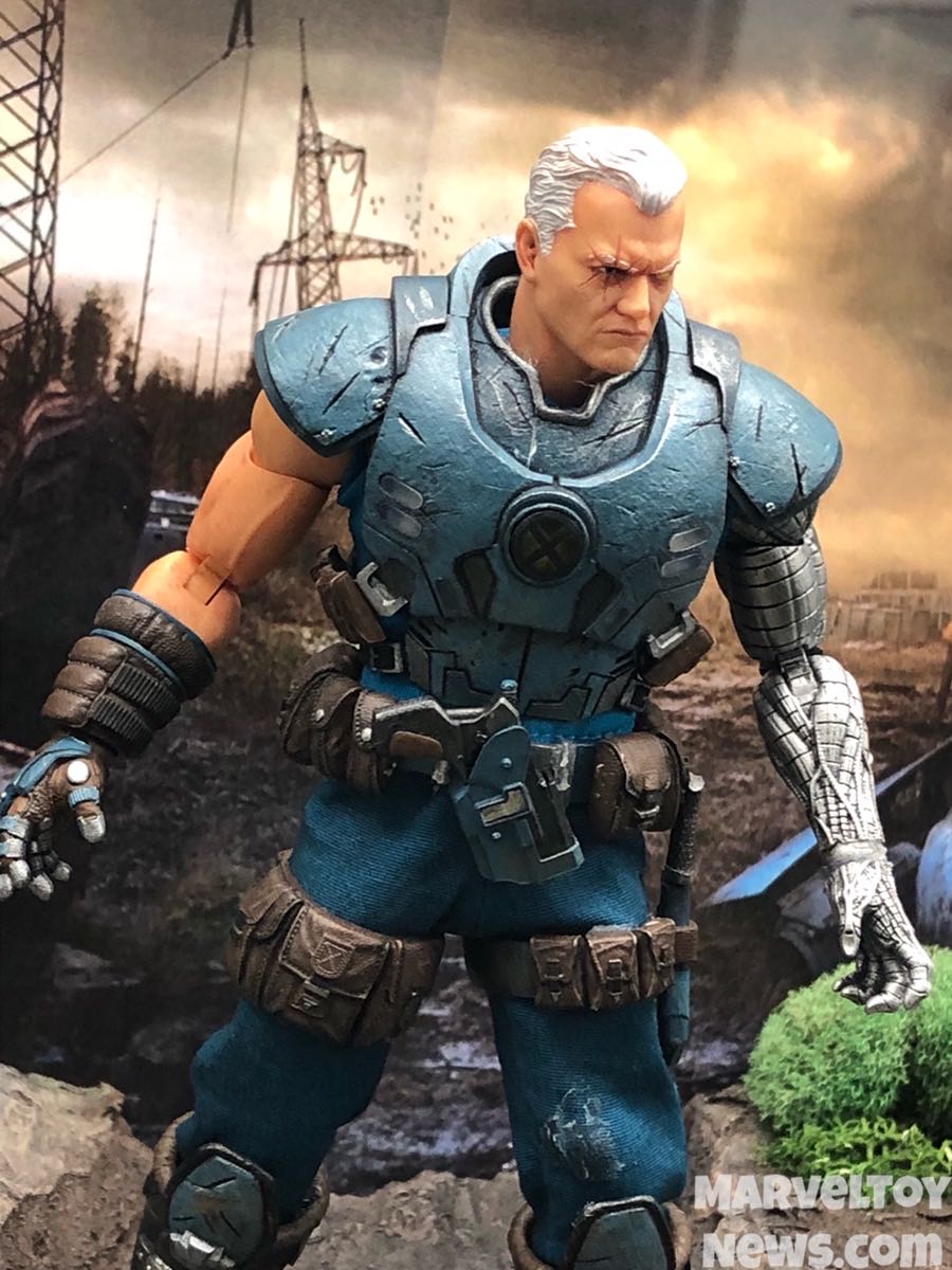 Mezco One: Cable  action figure collectible - Main Image 3