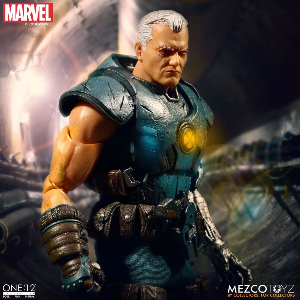 Mezco One: Cable  action figure collectible - Main Image 4