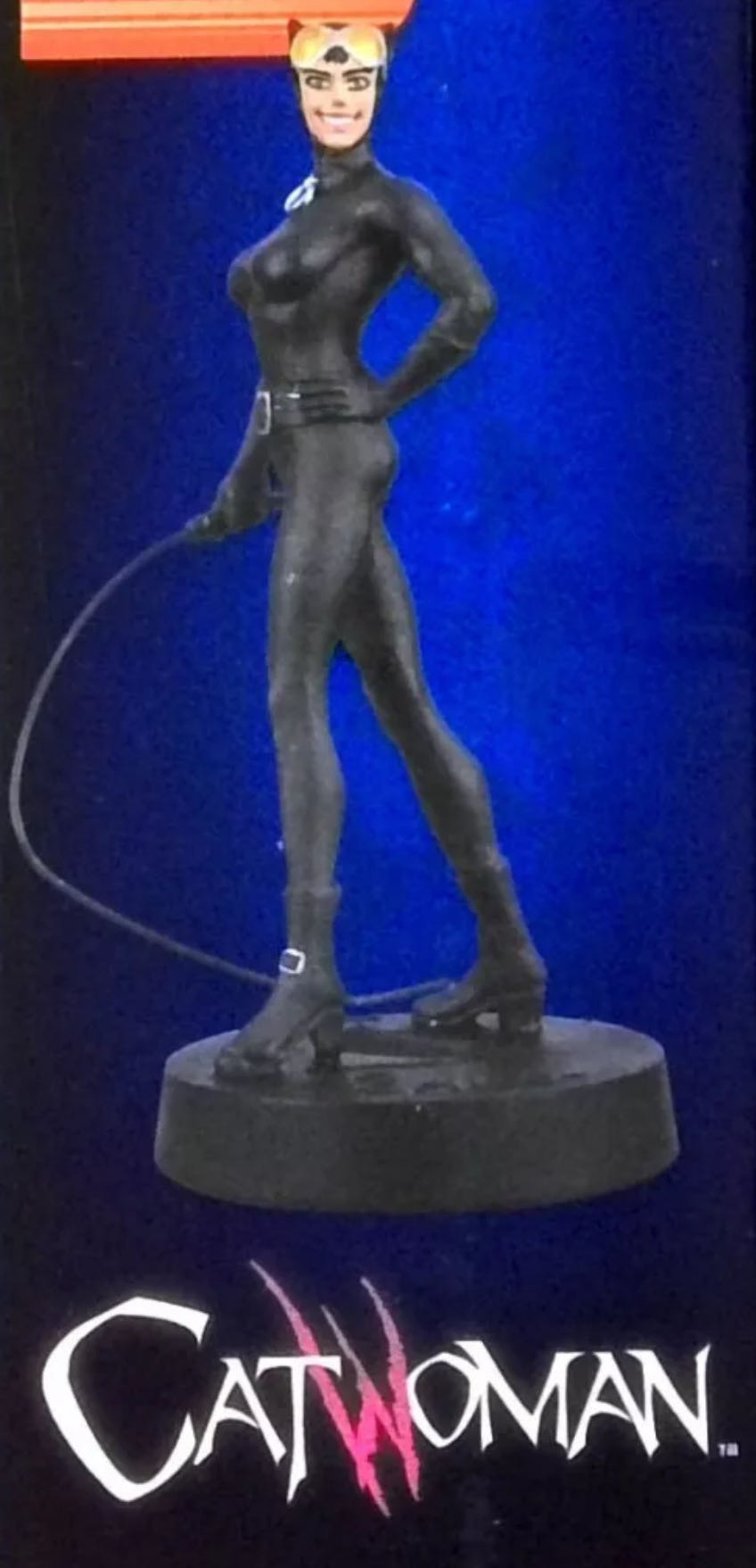 Catwoman - Eaglemoss Collections (Eaglemoss DC Super Hero Collection) action figure collectible [Barcode 641945980615] - Main Image 4