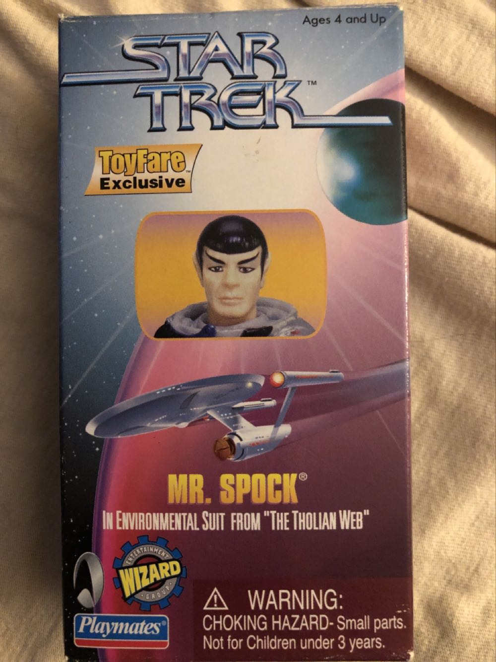 Mr Spock In Environmental Suit - Playmates (Star Trek The Original Series) action figure collectible - Main Image 4