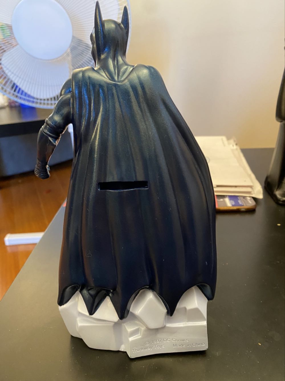 VB BATMAN & ROBIN MOVIE BATMAN SAVINGS BANK COIN BANK - Thinkway Toys (Batman & Robin Movie) action figure collectible - Main Image 4