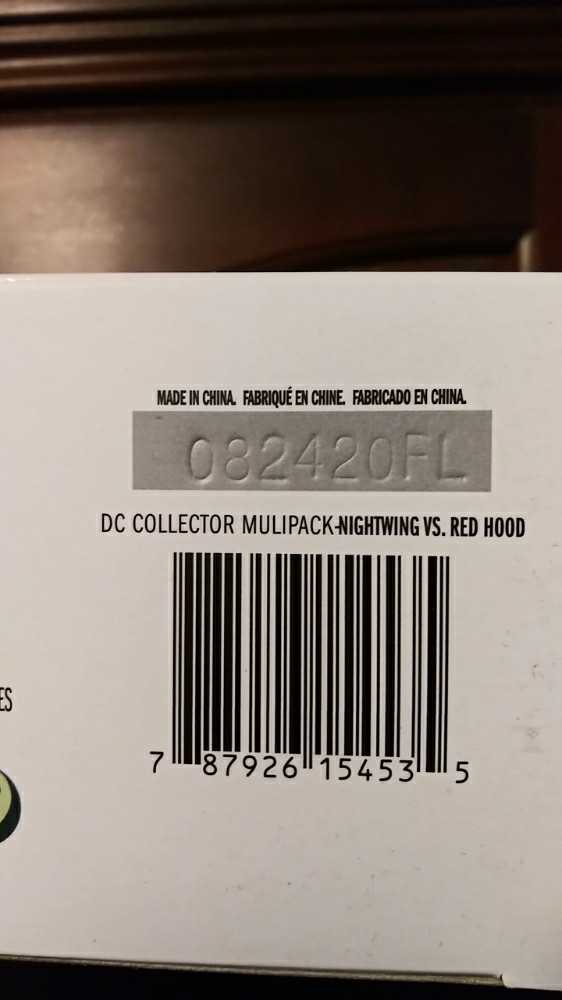 DC Multiverse #48. & #49. Nightwing & Red Hood - McFarlane Toys DC (DC Multiverse) action figure collectible [Barcode 787926154535] - Main Image 4