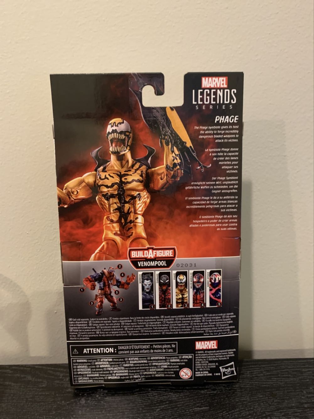 Phage - Hasbro (Marvel Legends Series) action figure collectible [Barcode 5010993736959] - Main Image 2