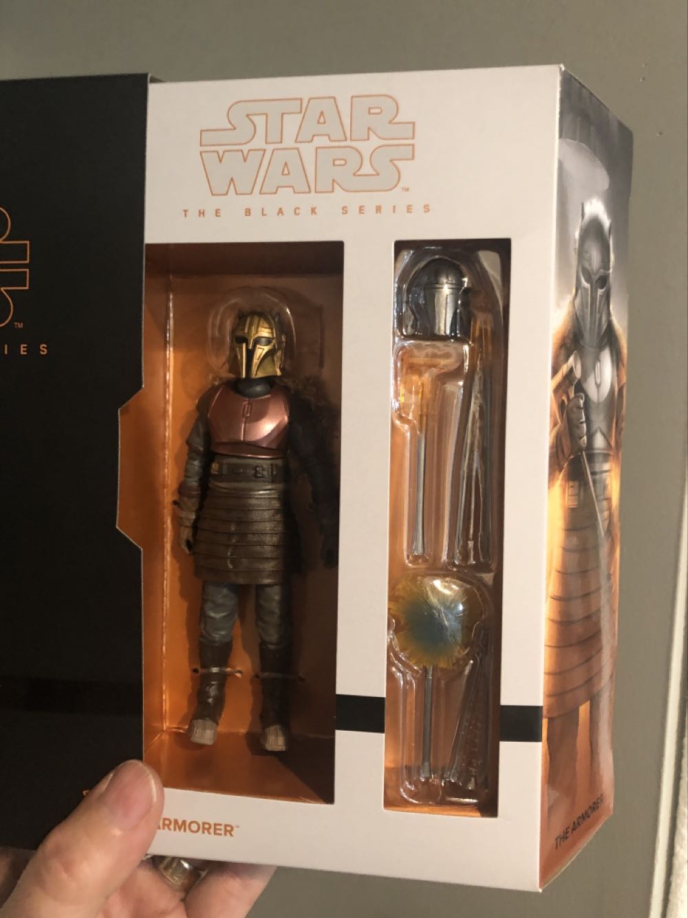 Armorer (Deluxe) (Star Wars: The Black Series), The - Hasbro (Star Wars: The Black Series [2020]) action figure collectible [Barcode 630509961283] - Main Image 3