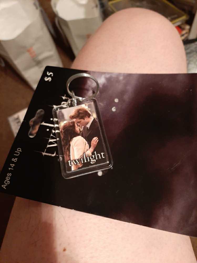 Twilight  Lucite Keychains  (Twilight) action figure collectible [Barcode 634482202142] - Main Image 2