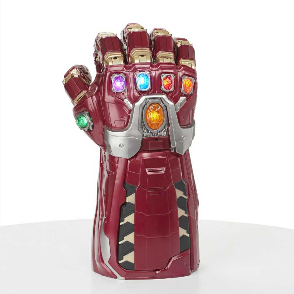 Marvel Legends Power Gauntlet - Hasbro (Marvel Legends Series Avengers Prop Replica) action figure collectible [Barcode 630509834761] - Main Image 3
