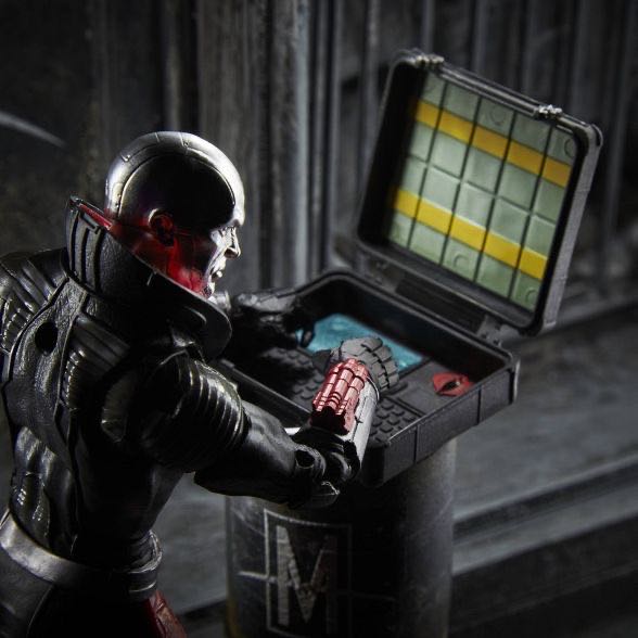 03 Destro - Hasbro, Inc (G.I. Joe) action figure collectible - Main Image 4