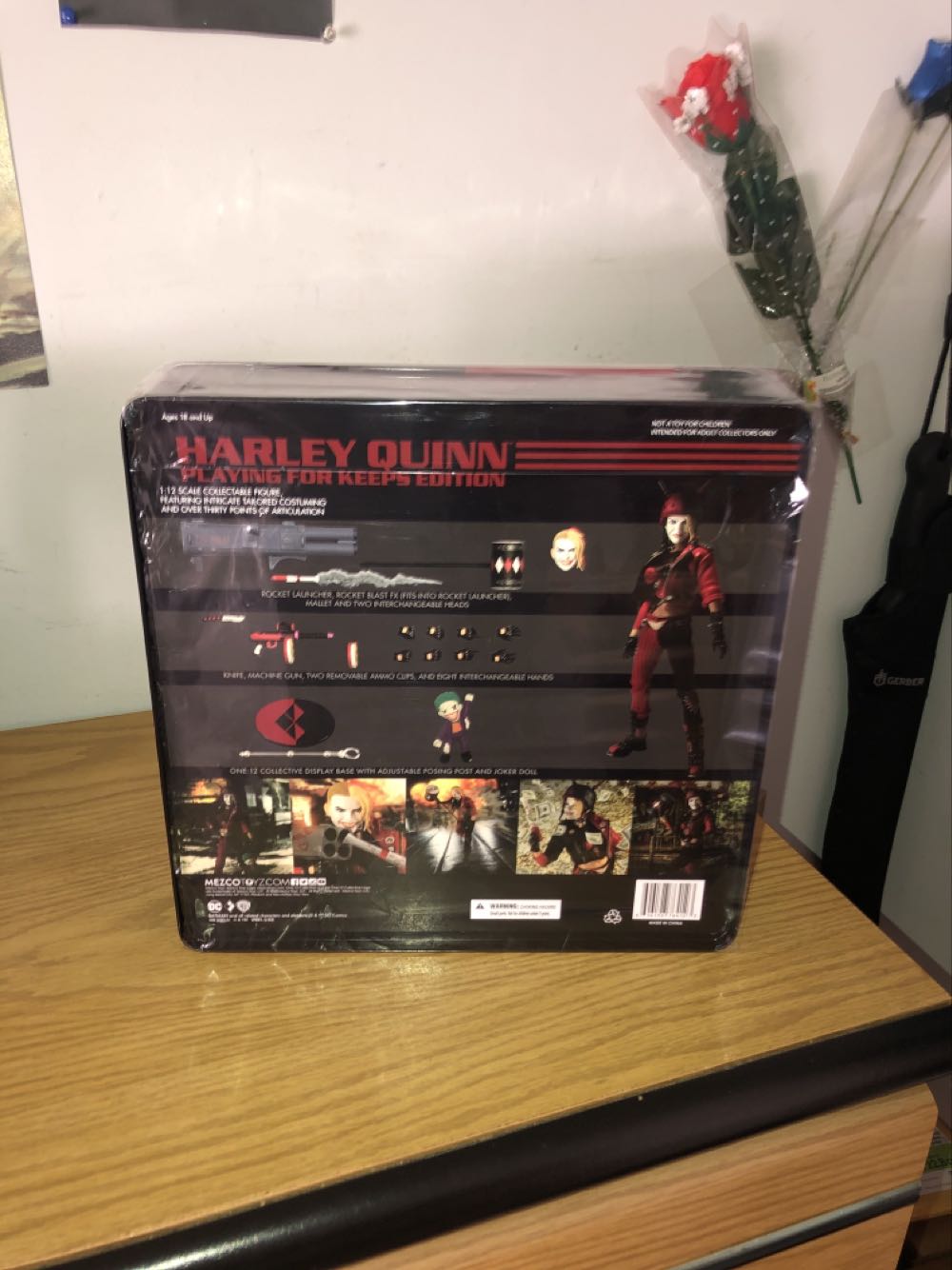 Mezco Px Harley Quinn - One:12 Collective By Mezco Toyz action figure collectible - Main Image 2