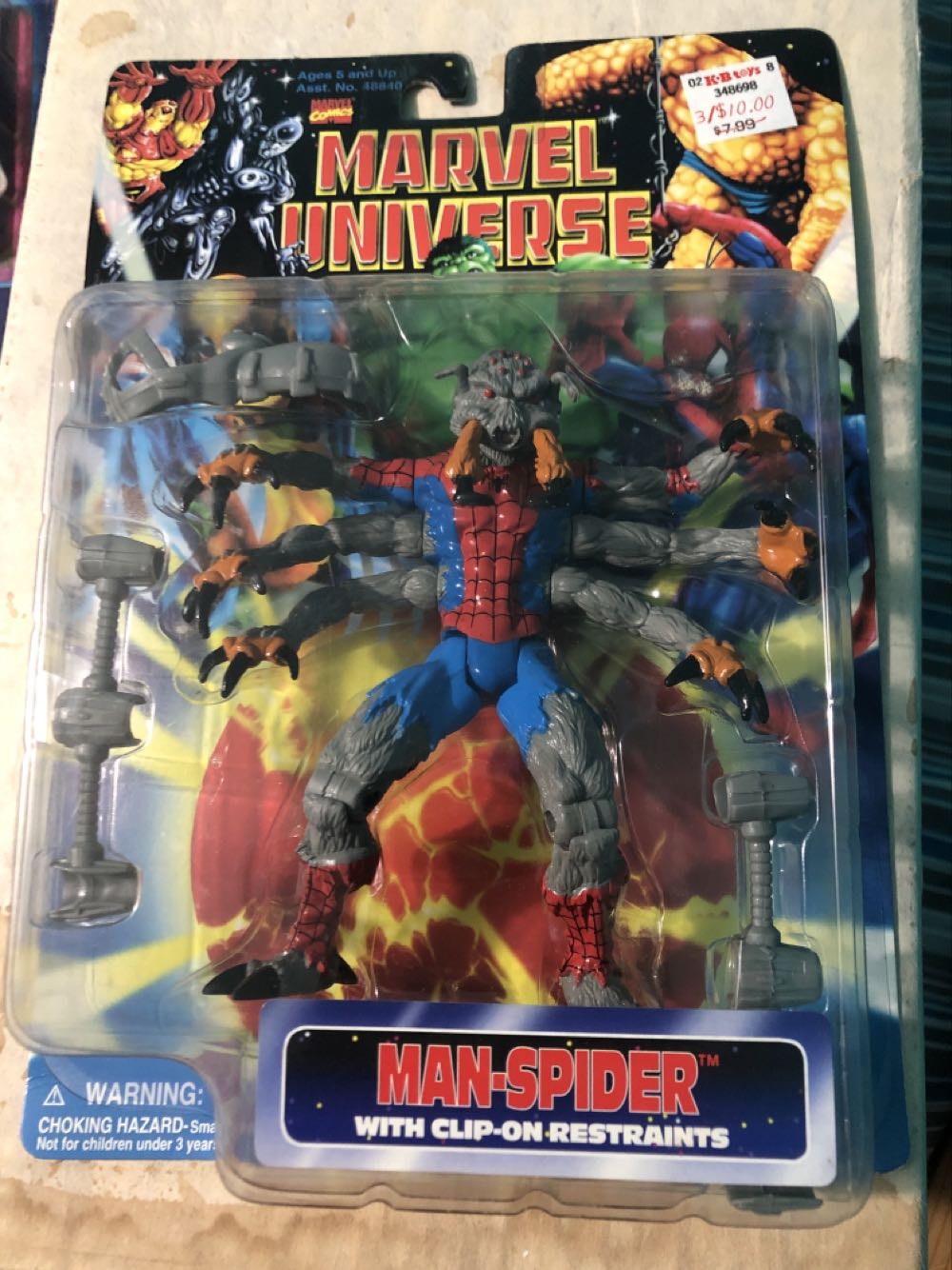 Spider-Man - Toy Biz (Marvel Universe) action figure collectible [Barcode 035112488415] - Main Image 1