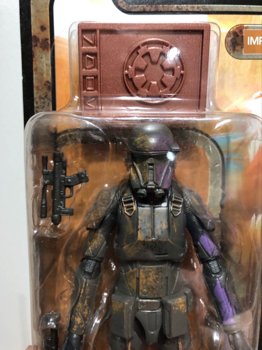 Heavy Infantry Mandalorian - Hasbro (Star Wars Black 6” Credit Collection) (Star Wars Black 6 inch) action figure collectible [Barcode 5010993772209] - Main Image 3