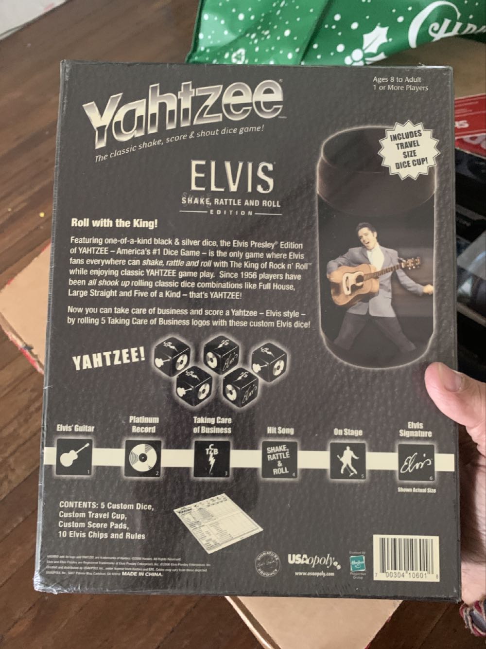 Yahtzee Elvis - Hasbro action figure collectible [Barcode 700304106018] - Main Image 2