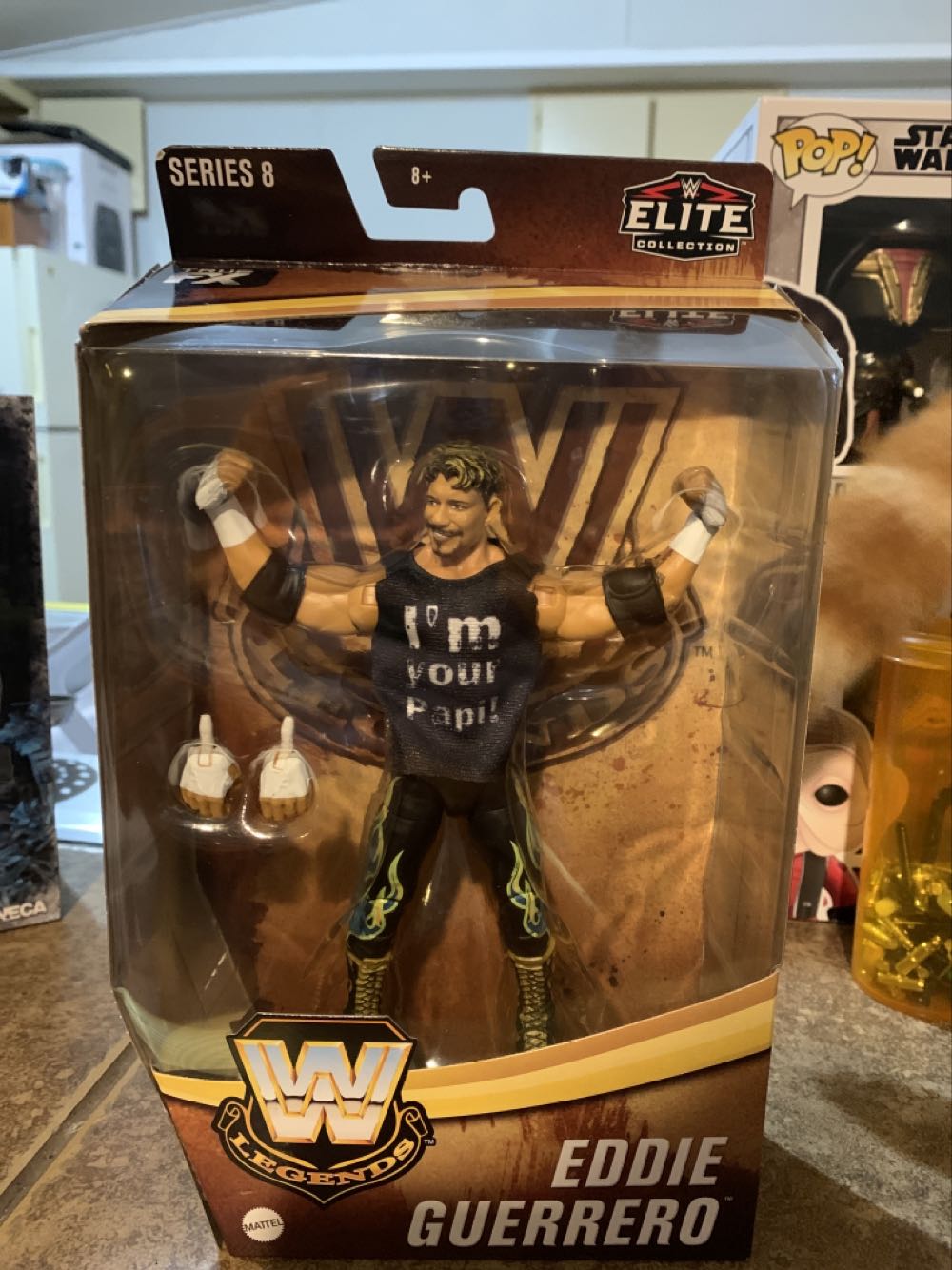 ELITE LEGENDS - EDDIE GUERRERO -s8 - Mattel (WWE Elite Legends Series 8) action figure collectible [Barcode 887961906486] - Main Image 1