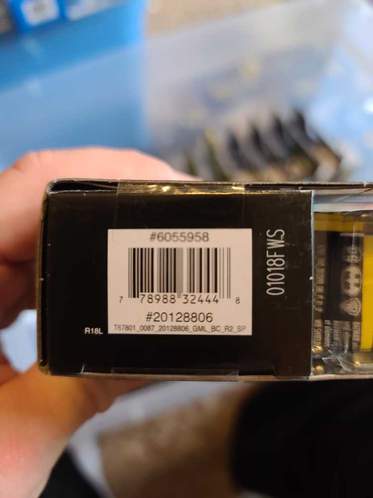 Man-Bat (White) - Spin Master (The Caped Crusader) action figure collectible [Barcode 778988324455] - Main Image 2