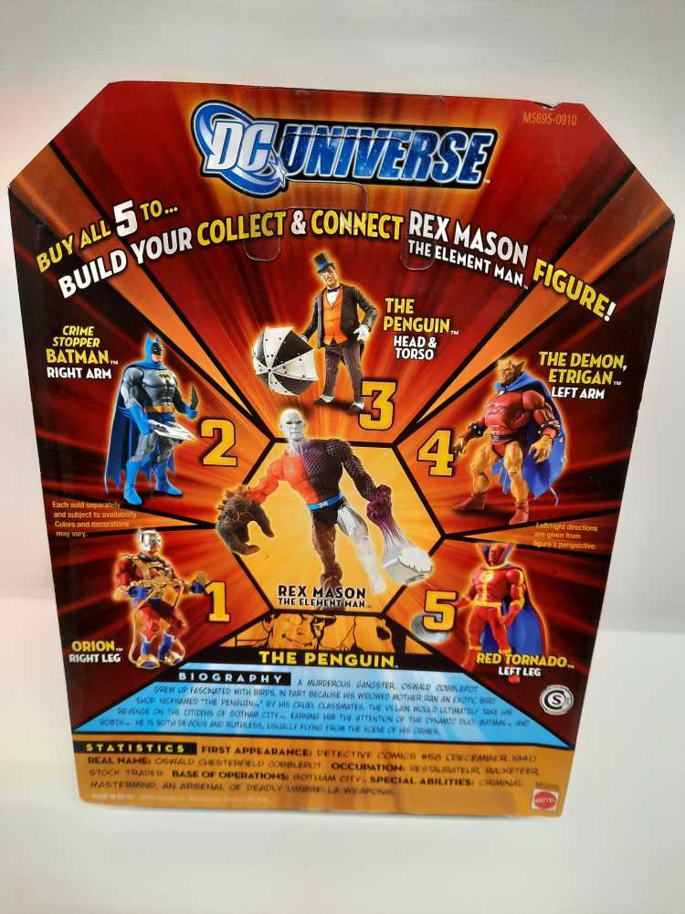 Penguin - Mattel (DC: Universe: Classics: 6”) action figure collectible [Barcode 027084596106] - Main Image 2