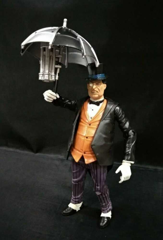 Penguin - Mattel (DC: Universe: Classics: 6”) action figure collectible [Barcode 027084596106] - Main Image 3