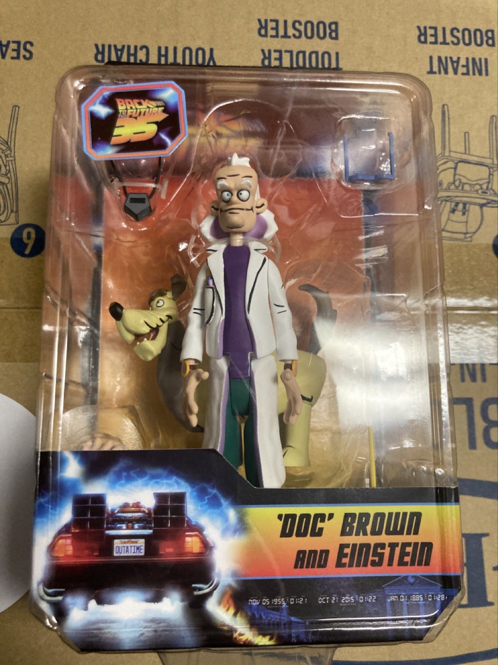 Doc Brown And Einstein - Neca (Back To The Future) action figure collectible [Barcode 634482536025] - Main Image 1