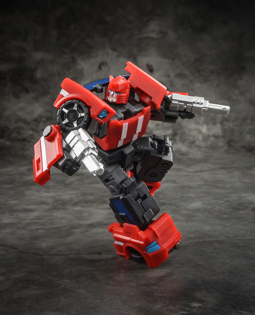 Cliffjumper - Iron Factory (IF EX-40 One Man Army) action figure collectible - Main Image 2