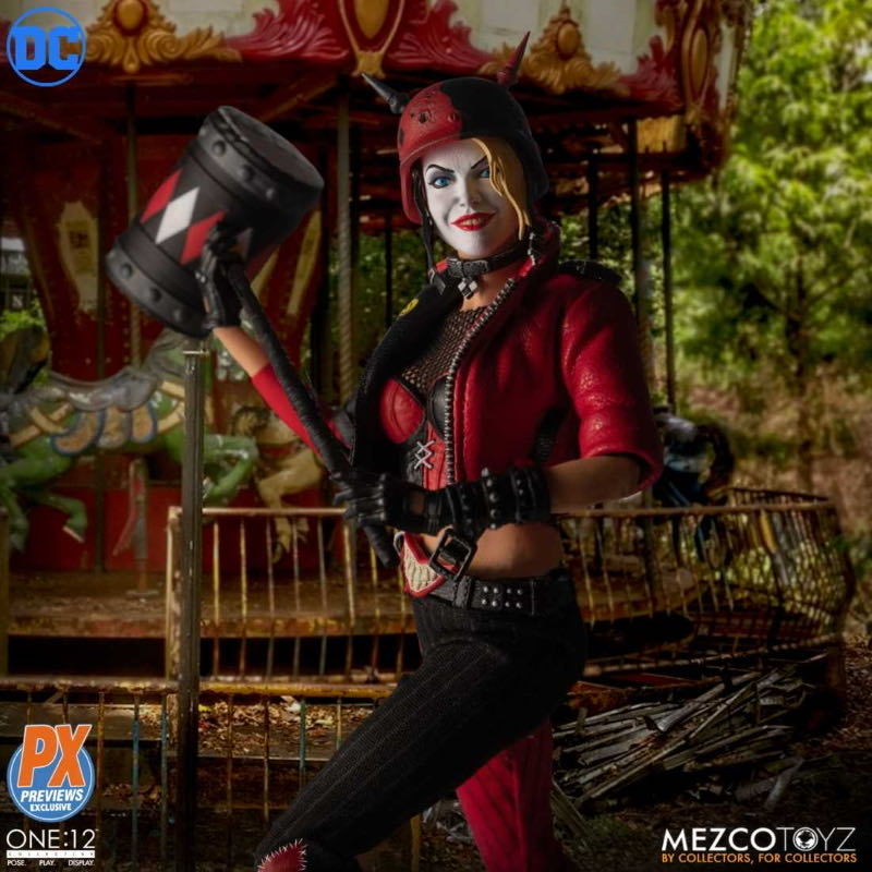 Mezco One:12 Harley Quinn Playing For Keeps - Mezco Toys action figure collectible [Barcode 696198764123] - Main Image 4