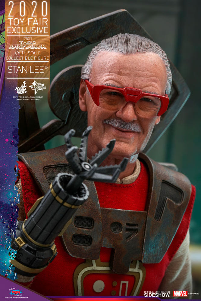 Stan Lee (Thor: Ragnarok) - Hot Toys (MARVEL) action figure collectible - Main Image 3