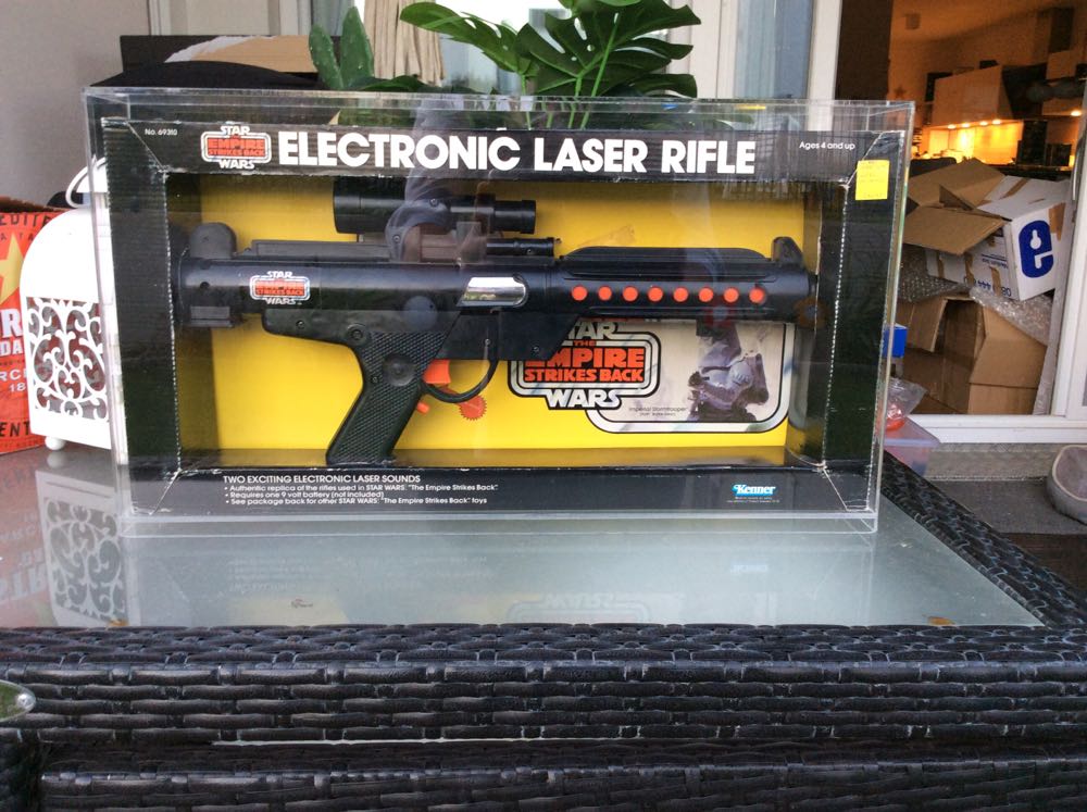 Electronic Laser Rifle - Kenner (09. Toys - Miscellaneous) action figure collectible - Main Image 2