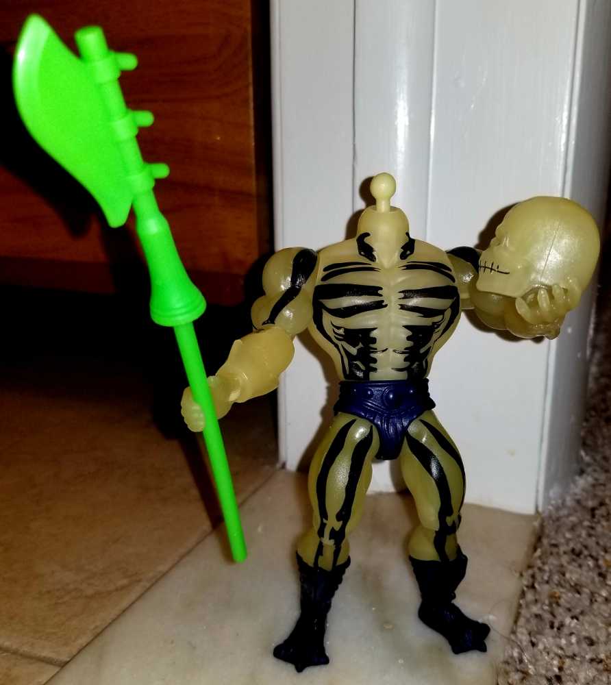 Scare Glow - Mattel (Masters Of The Universe - Origins) action figure collectible [Barcode 887961875393] - Main Image 4