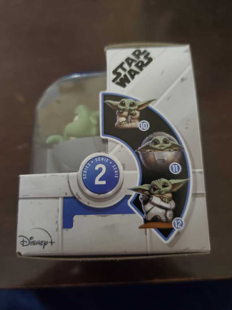 The Child (Crib) - Disney / Hasbro (Bounty Collection 2” 2020- Now: Series 2) action figure collectible [Barcode 5010993808120] - Main Image 3