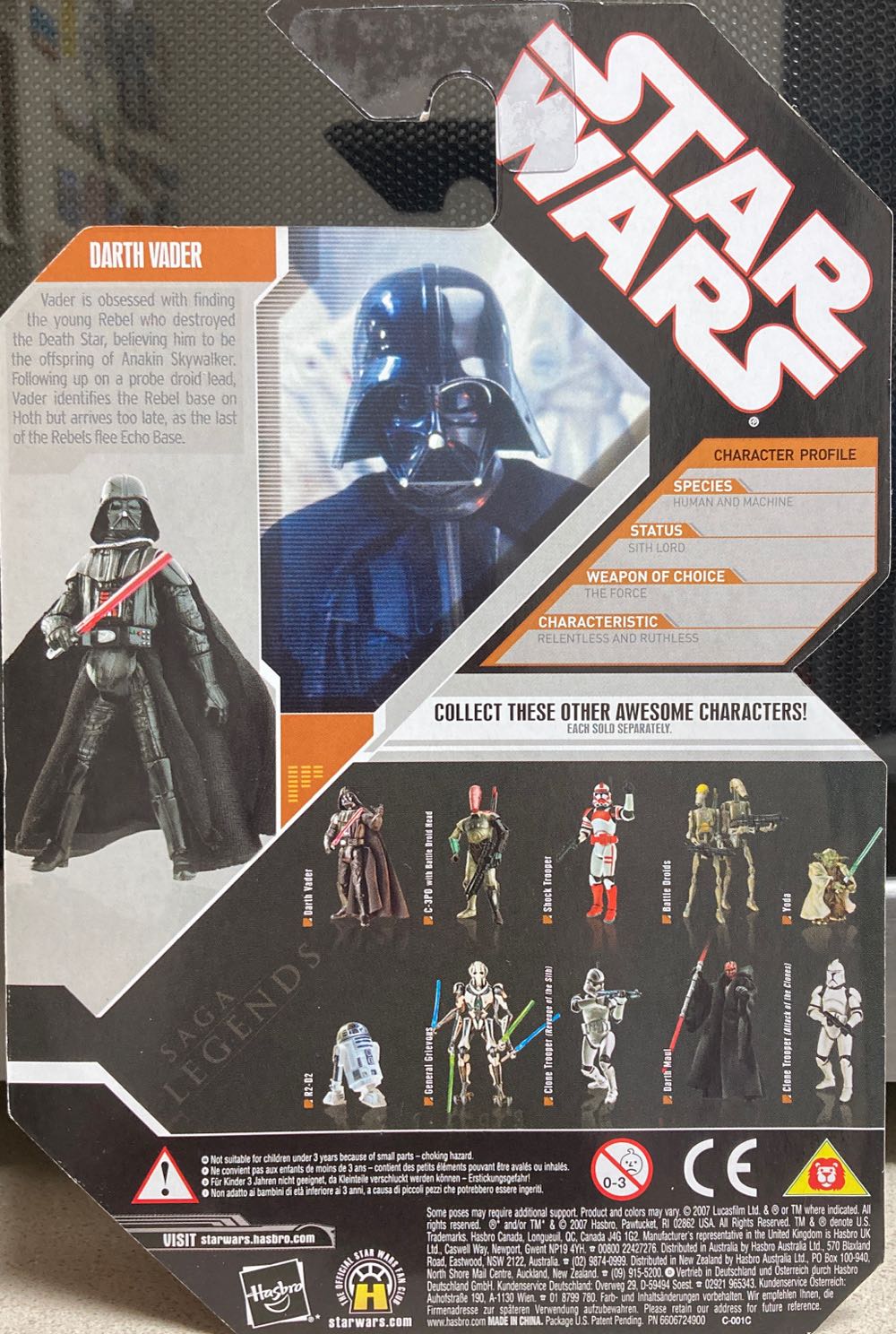 Darth Vader - Hasbro (Star Wars: Saga Legends) action figure collectible [Barcode 653569117957] - Main Image 2