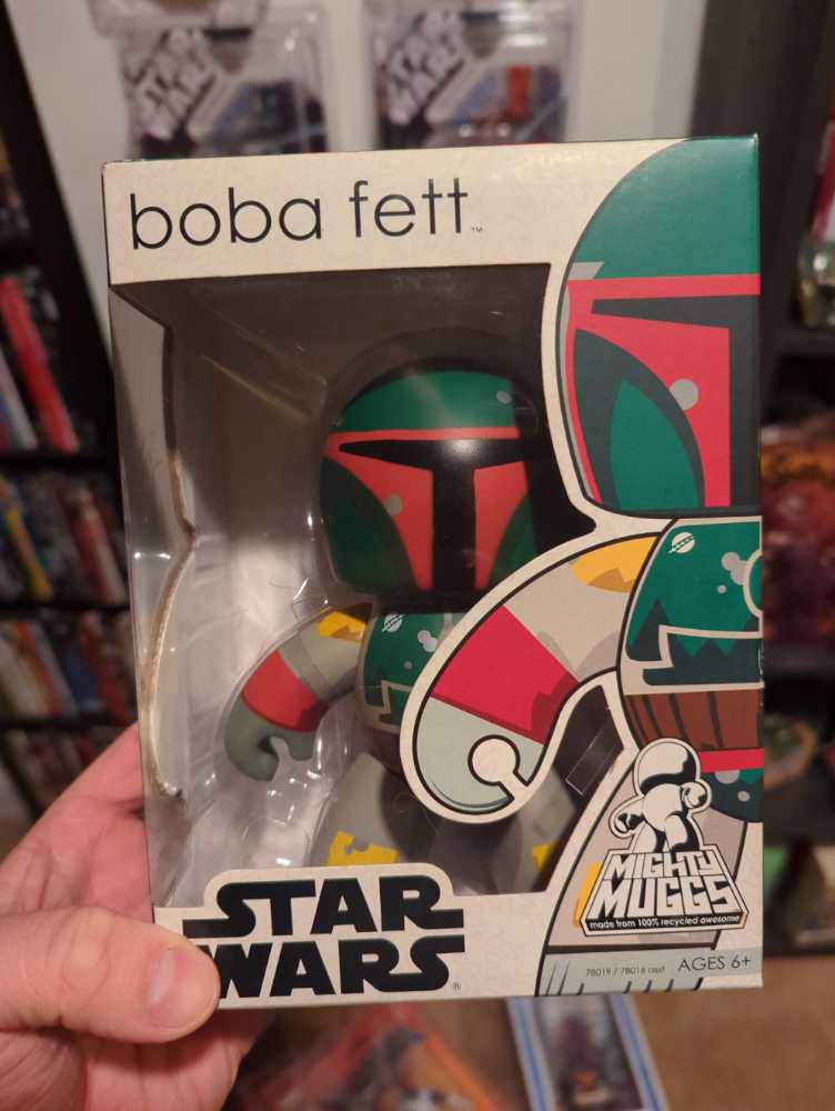 Boba Fett - Hasbro (Mighty Muggs) action figure collectible [Barcode 653569292043] - Main Image 3