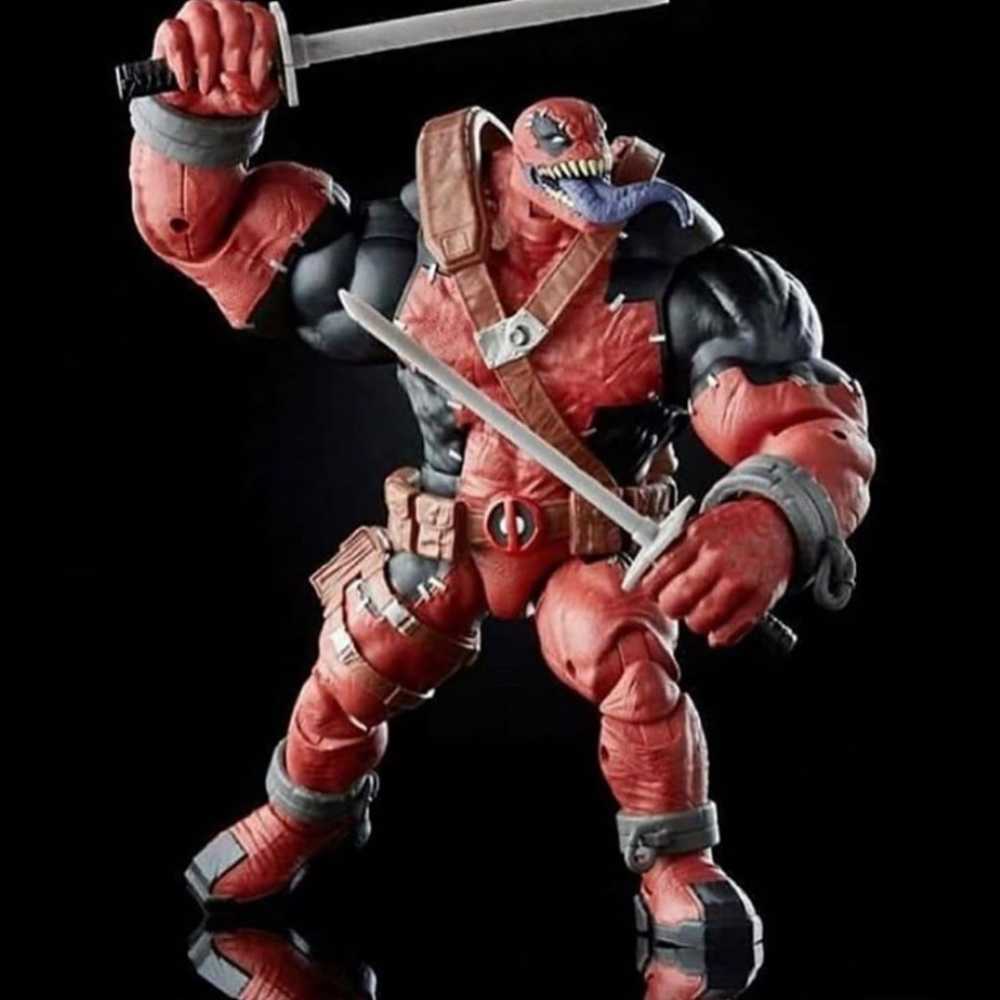 Venompool - Hasbro (Deadpool Kills Deadpool) action figure collectible - Main Image 2
