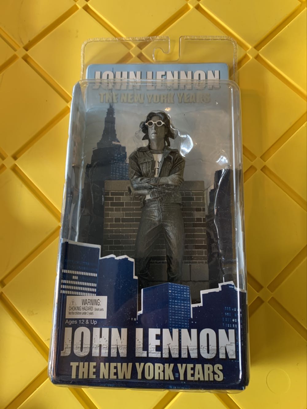 Neca John Lennon The New York Years Black And White 7 inch Action Figure  action figure collectible [Barcode 634482421086] - Main Image 2