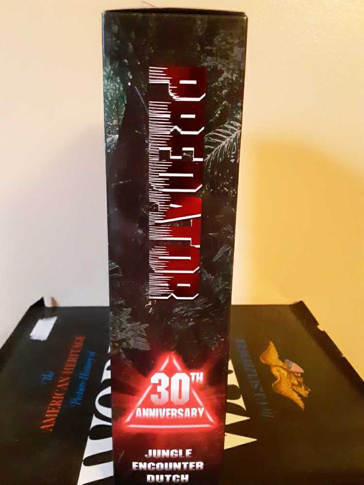 Dutch (Jungle Encounter) - NECA, Inc. (Predator) action figure collectible [Barcode 634482515549] - Main Image 4
