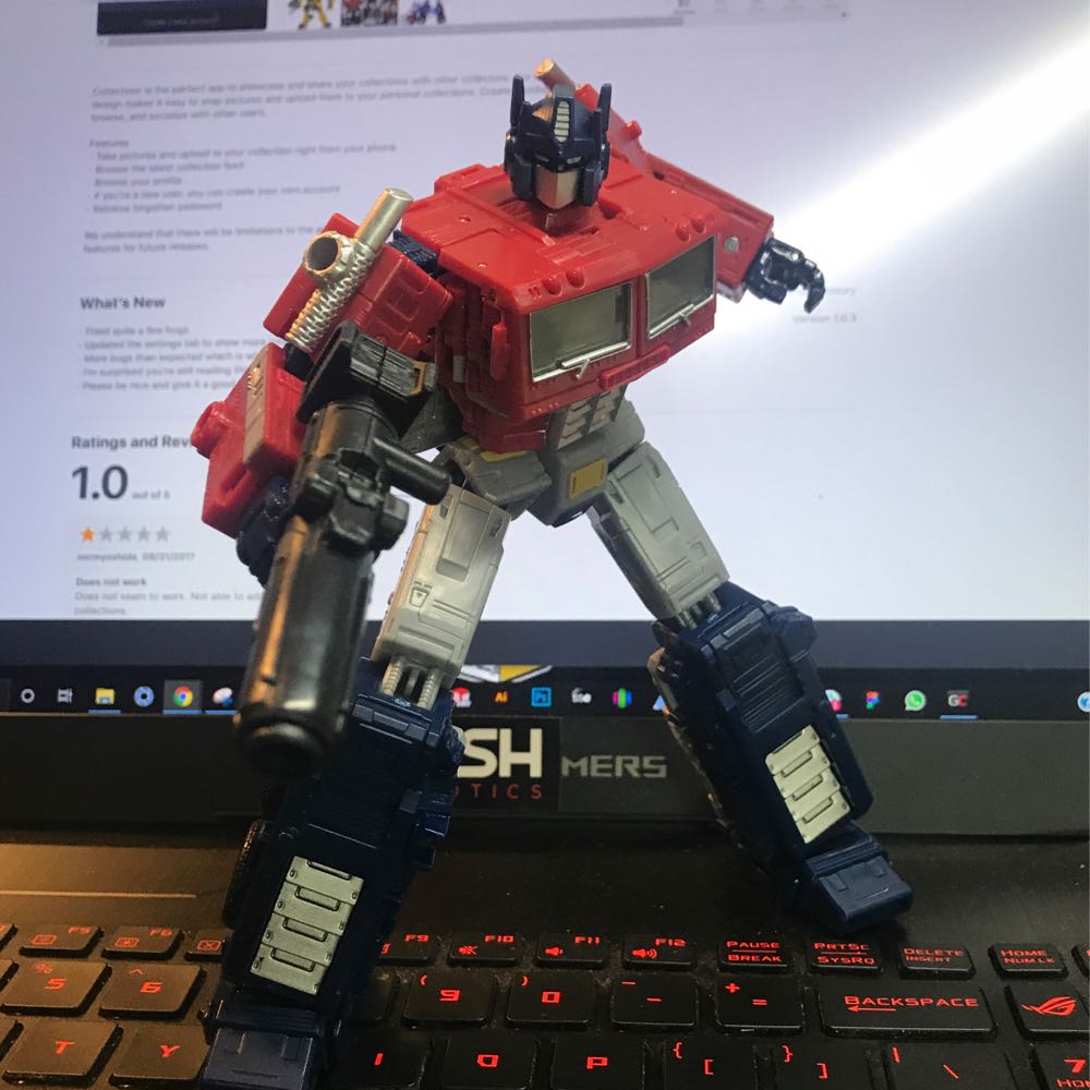 Optimus Prime Transformers Netflix WFC  - Hasbro (Transformers Siege War For Cybertron) action figure collectible [Barcode 5010993768745] - Main Image 4