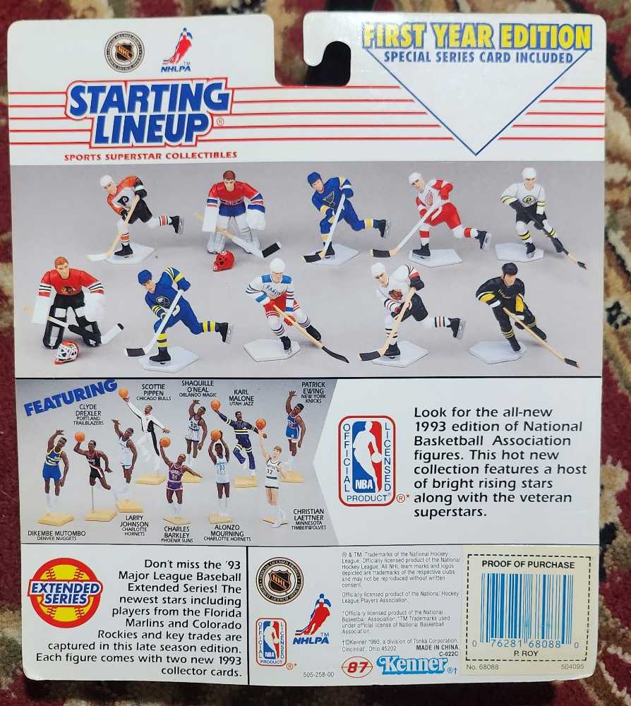 Patrick Roy - Kenner (Hockey) action figure collectible [Barcode 076281680880] - Main Image 2